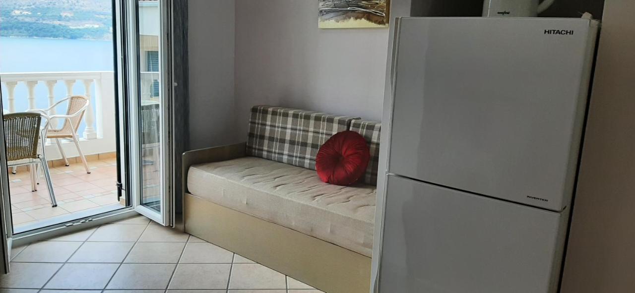 Blue Bay Apartments Syvota Exterior photo